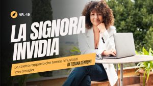 Titolo La Signora Invidia, foto di Tiziana Tentoni su terrazzo